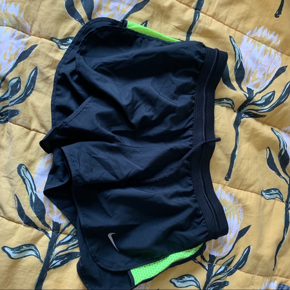 Nike black drifit running shorts